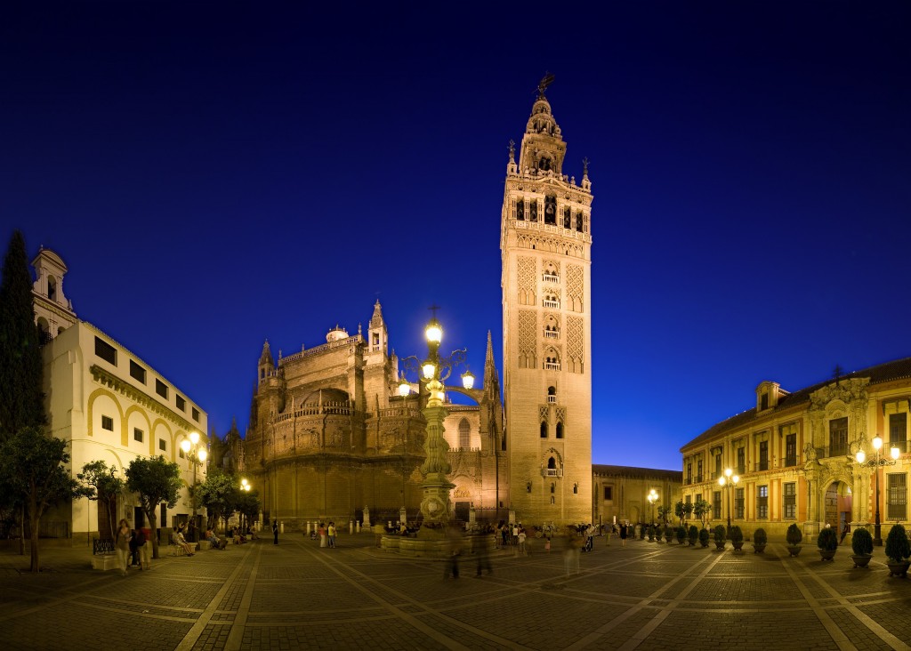 008_giralda_theredlist