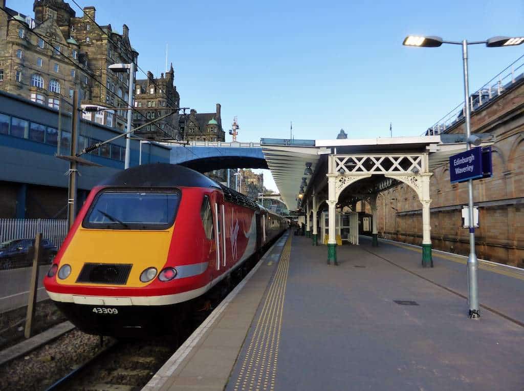 How to Get from London to Edinburgh